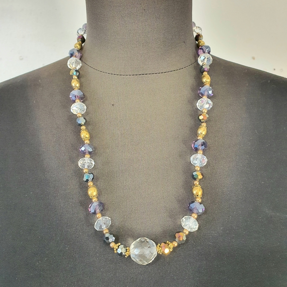 Faceted Purple Clear Bead Necklace